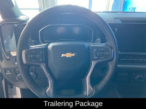 Used 2024 Chevrolet Silverado 1500 High Country w/ High Country Premium Package image 6