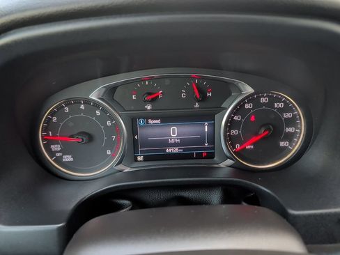 Used 2023 GMC Acadia SLE w/ Driver Convenience Package FWD image 27