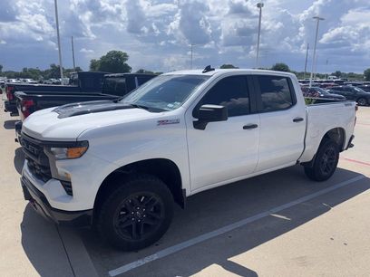 Used 2025 Chevrolet Silverado 1500 Custom Trail Boss w/ LPO, Dark Essentials Package