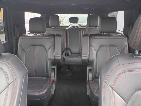 Used 2022 Ford Expedition Max Limited AWD/4WD image 22