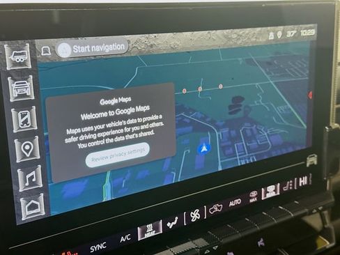 Used 2024 GMC Hummer EV 2X w/ LPO, Illumination Package image 16