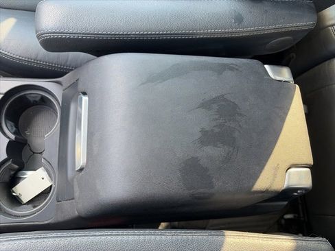 Used 2016 Land Rover LR4 HSE Silver Edition image 25