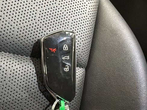 Used 2023 Volkswagen ID.4 Pro S AWD/4WD image 41