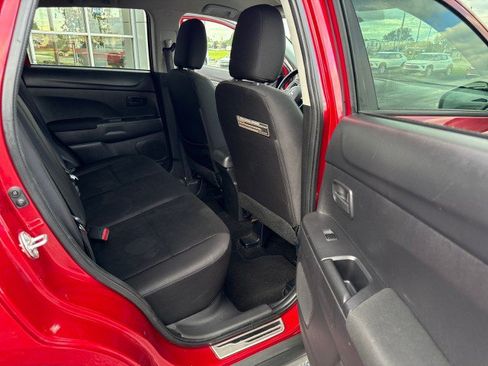 Used 2015 Mitsubishi Outlander Sport ES FWD image 23