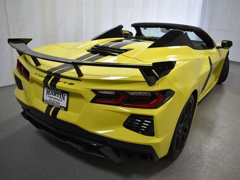 Certified 2023 Chevrolet Corvette Stingray Premium Conv w/ Z51 Performance Package RWD image 5