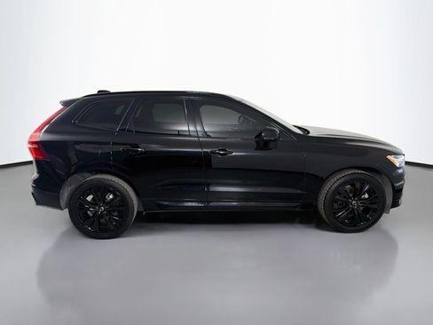 Used 2023 Volvo XC60 B5 Plus w/ Climate Package FWD image 5