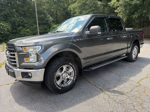 Used 2017 Ford F150 XLT w/ Equipment Group 301A Mid AWD/4WD image 2