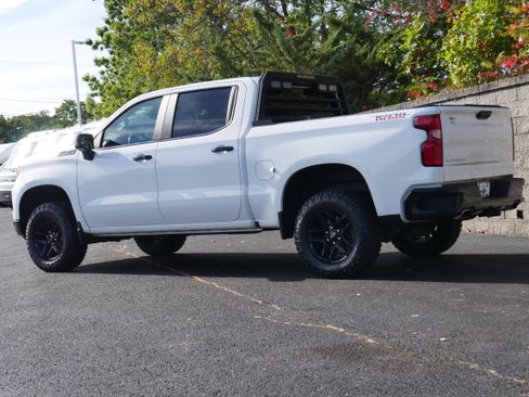 Certified 2022 Chevrolet Silverado 1500 LT Trail Boss image 4