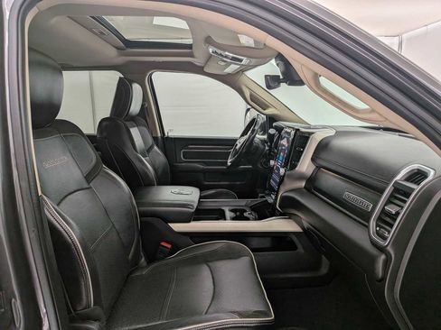 Used 2020 RAM 2500 Laramie image 25