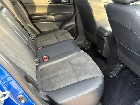 Used 2024 Mitsubishi Eclipse Cross SE image 34