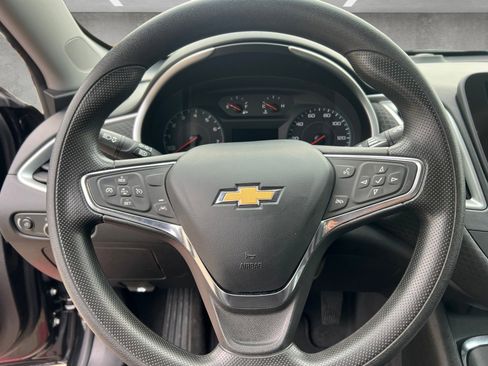 Used 2024 Chevrolet Malibu LT image 17
