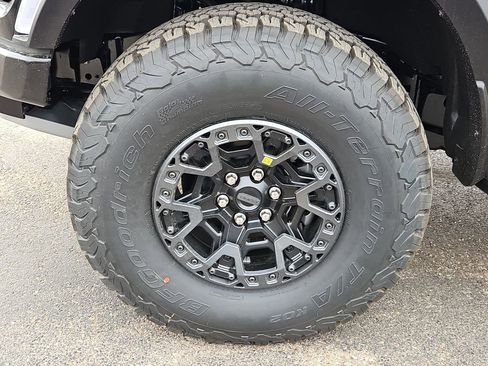 New 2026 Ford F150 Raptor w/ Equipment Group 803A Raptor R AWD/4WD image 17