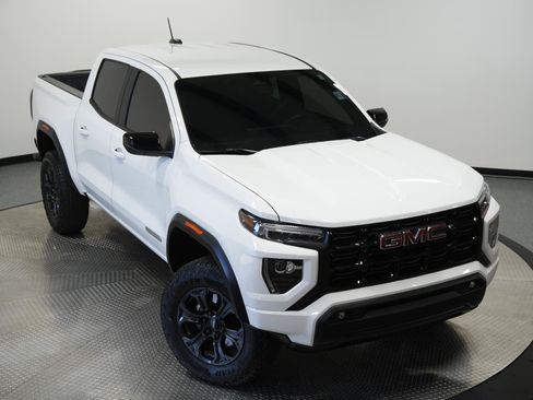 Used 2024 GMC Canyon Elevation w/ Convenience Package RWD image 42