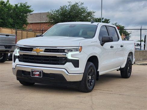 Used 2024 Chevrolet Silverado 1500 LT RWD image 12