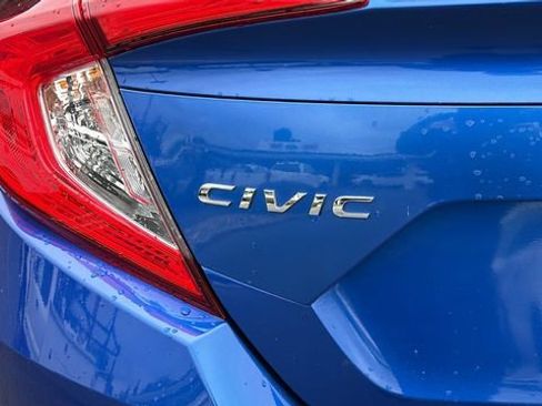 Used 2020 Honda Civic Sport image 12
