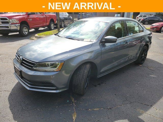 Used 2017 Volkswagen Jetta S FWD image 7