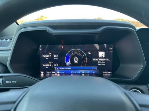 Used 2024 Chevrolet Colorado Trail Boss w/ Safety Package image 25