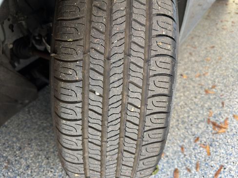 Used 2024 Chevrolet Malibu LT image 34