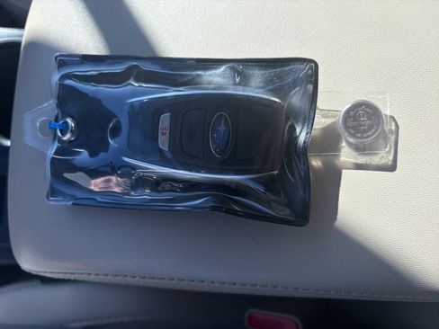 Used 2017 Subaru Outback 2.5i Limited image 35