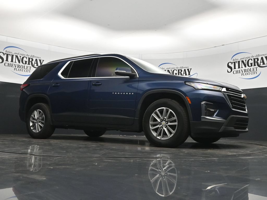 Used 2023 Chevrolet Traverse LT FWD image 26