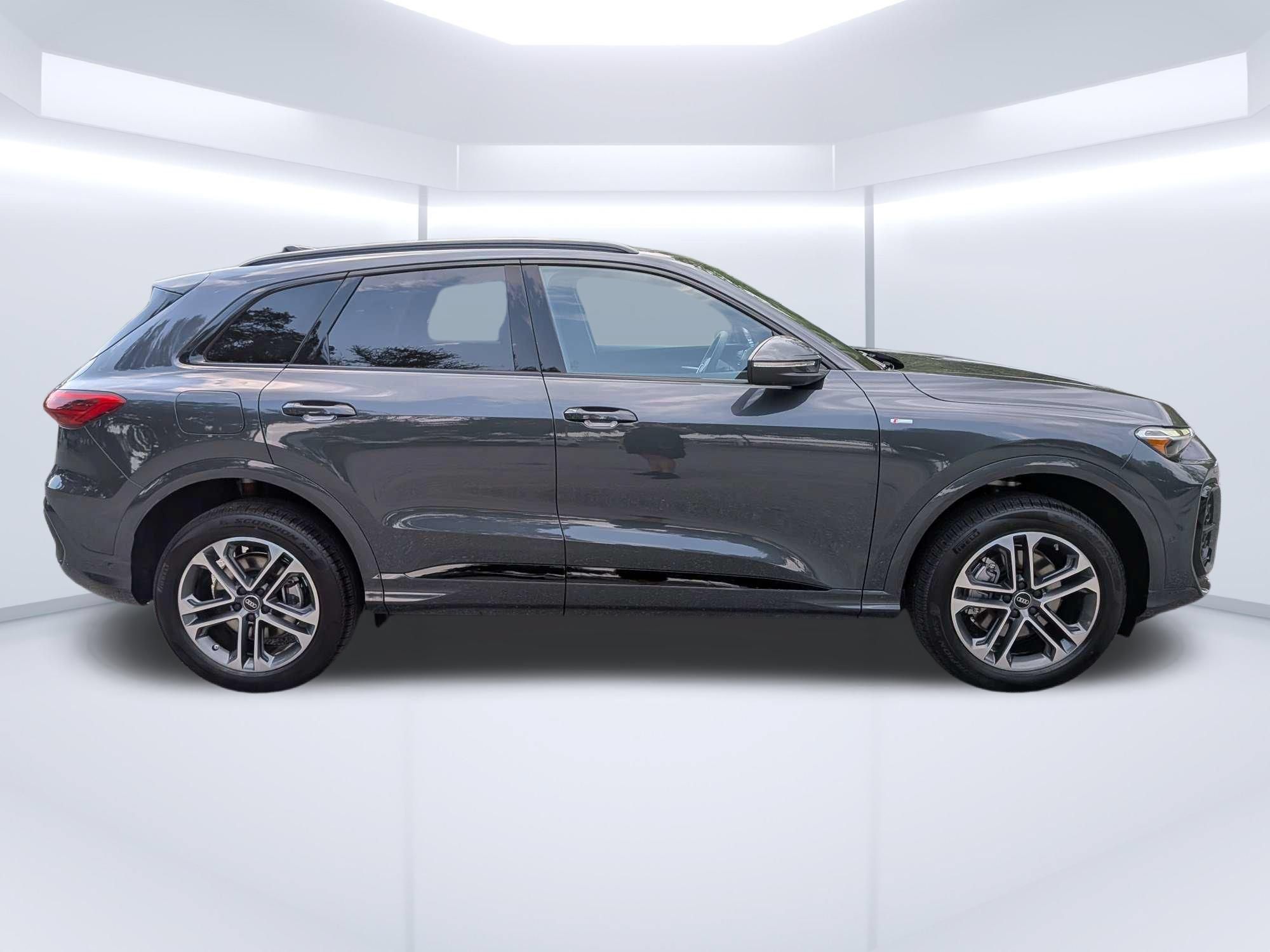 New 2026 Audi Q5 2.0T AWD/4WD image 2