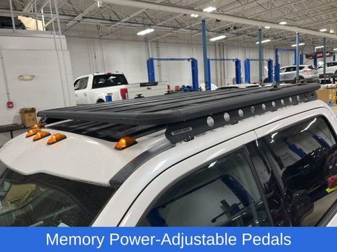 Used 2018 Ford F350 Lariat w/ Lariat Ultimate Package image 15