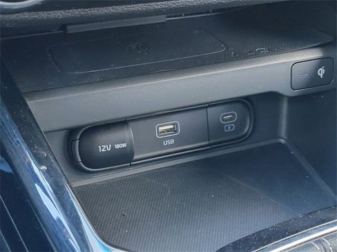 Used 2023 Kia Soul GT-Line image 25