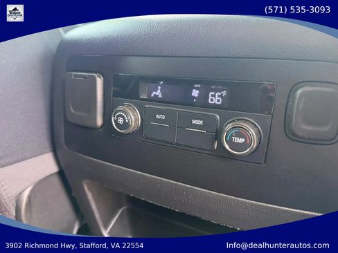 Used 2019 Chevrolet Tahoe LS RWD image 23