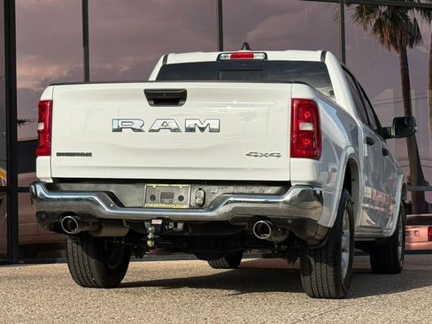 Used 2025 RAM 1500 Big Horn AWD/4WD image 11