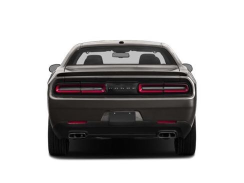 Used 2018 Dodge Challenger R/T w/ Driver Convenience Group RWD image 5