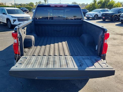 Used 2022 Chevrolet Silverado 1500 LTZ w/ LTZ Premium Package image 26