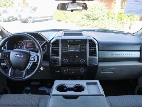 Used 2019 Ford F550 4x4 Crew Cab Super Duty image 25