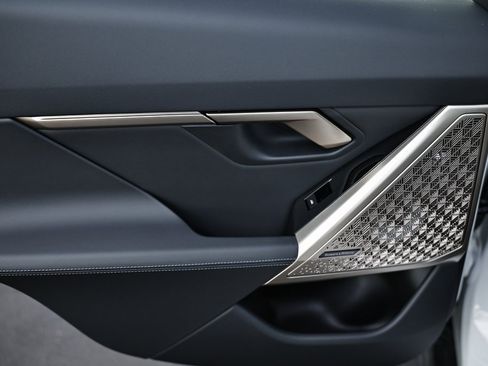 New 2026 BMW 530i w/ Premium Package image 22