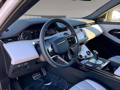 Certified 2023 Land Rover Range Rover Evoque R-Dynamic S AWD/4WD image 15