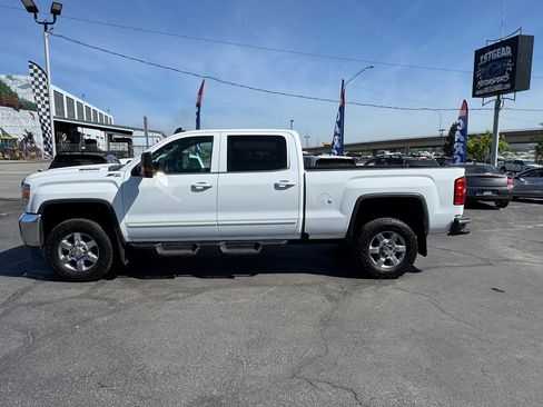 Used 2019 GMC Sierra 2500 SLE AWD/4WD image 5