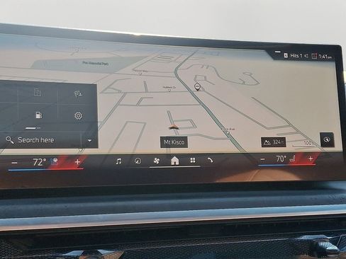 Certified 2026 BMW X5 xDrive50e w/ Climate Comfort Package image 18