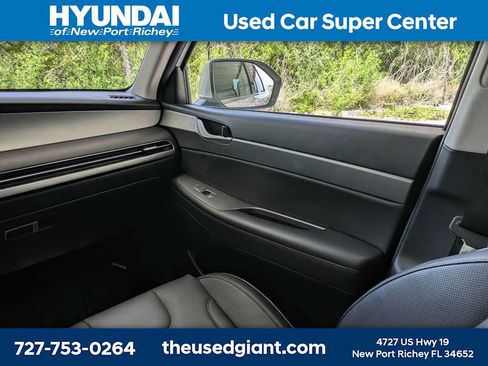 Used 2024 Hyundai Palisade SEL FWD image 23