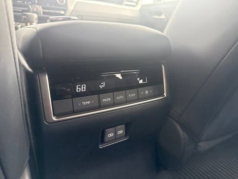 Used 2025 Lexus GX 550 w/ Accessory Package (2T) AWD/4WD image 7