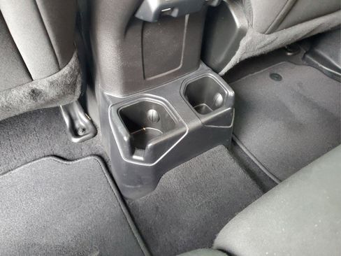 Used 2021 Jeep Gladiator Willys image 12