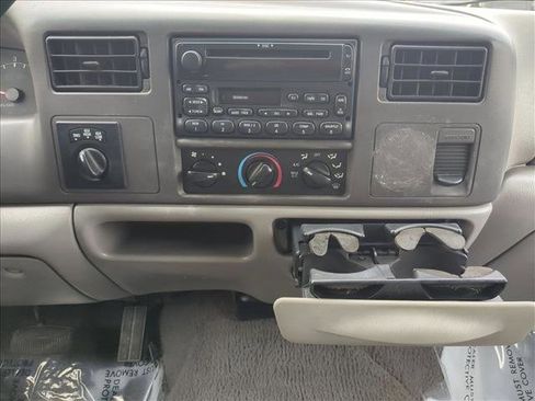 Used 1999 Ford F250 XL image 13