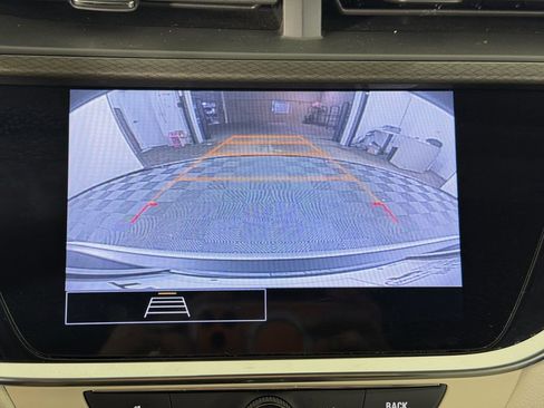 Used 2023 Buick Encore GX Preferred w/ Cold Weather Comfort Package image 27