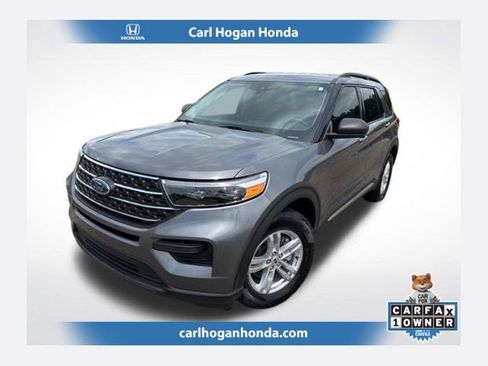 Used 2022 Ford Explorer XLT AWD/4WD image 1