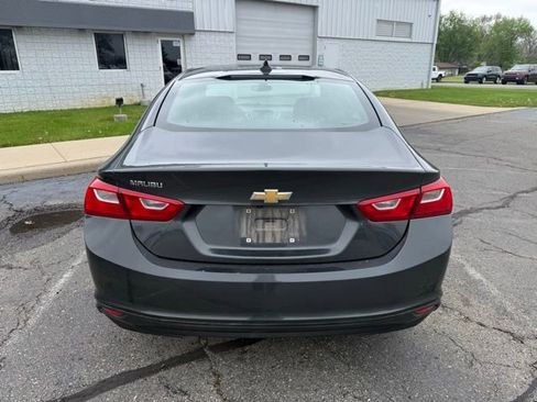 Used 2018 Chevrolet Malibu LS w/ LPO, Convenience Package 1 FWD image 7