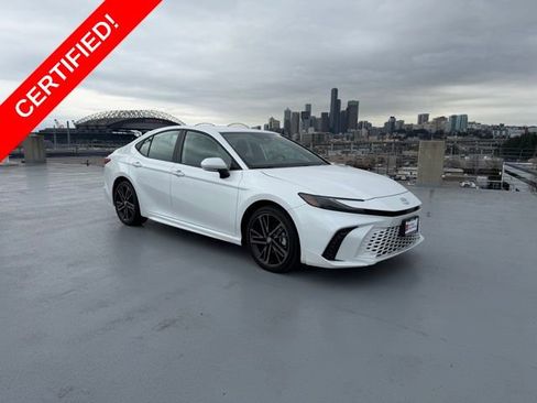 Certified 2025 Toyota Camry XSE image 1
