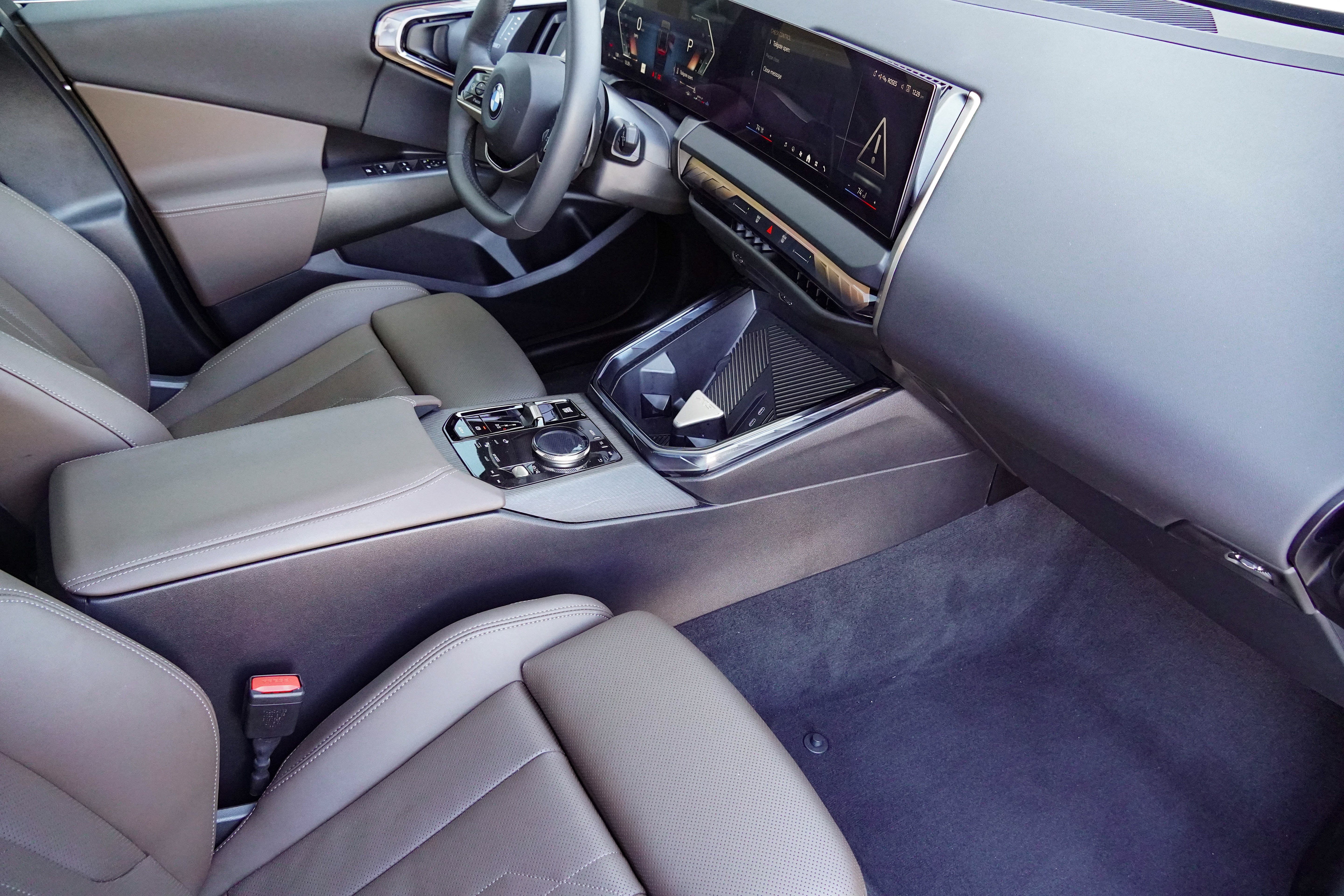 Certified 2025 BMW X3 xDrive30i AWD/4WD image 7
