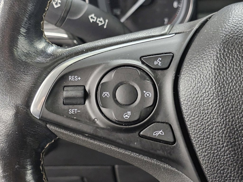 Certified 2017 Buick Envision Essence w/ LPO, Cargo Package FWD image 42