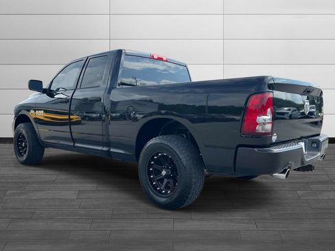 Used 2017 RAM 1500 Express AWD/4WD image 5