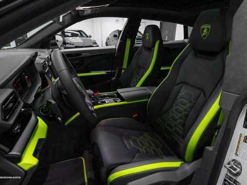 New 2025 Lamborghini Urus SE image 34