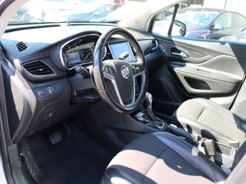 Used 2019 Buick Encore Preferred image 14