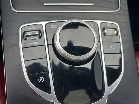 Used 2021 Mercedes-Benz C 300 Sedan image 34